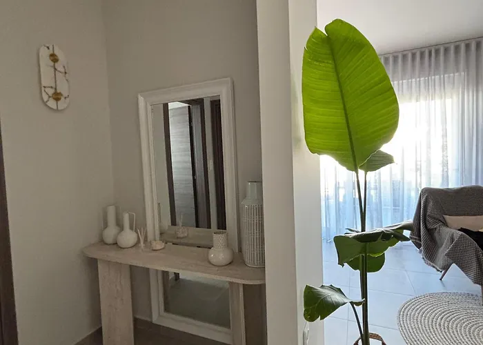 Apartment Pnoes Luxury With Private Parking Volos