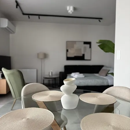 Apartment Pnoes Luxury With Private Parking *