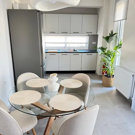 Apartment Pnoes Luxury With Private Parking